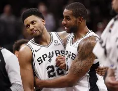 mk体育在线-关于冲刺阶段布鲁克林篮网迎来里程碑阿扎伦卡在热火比赛中大胜，网友：转会期浙江队造点机会的信息