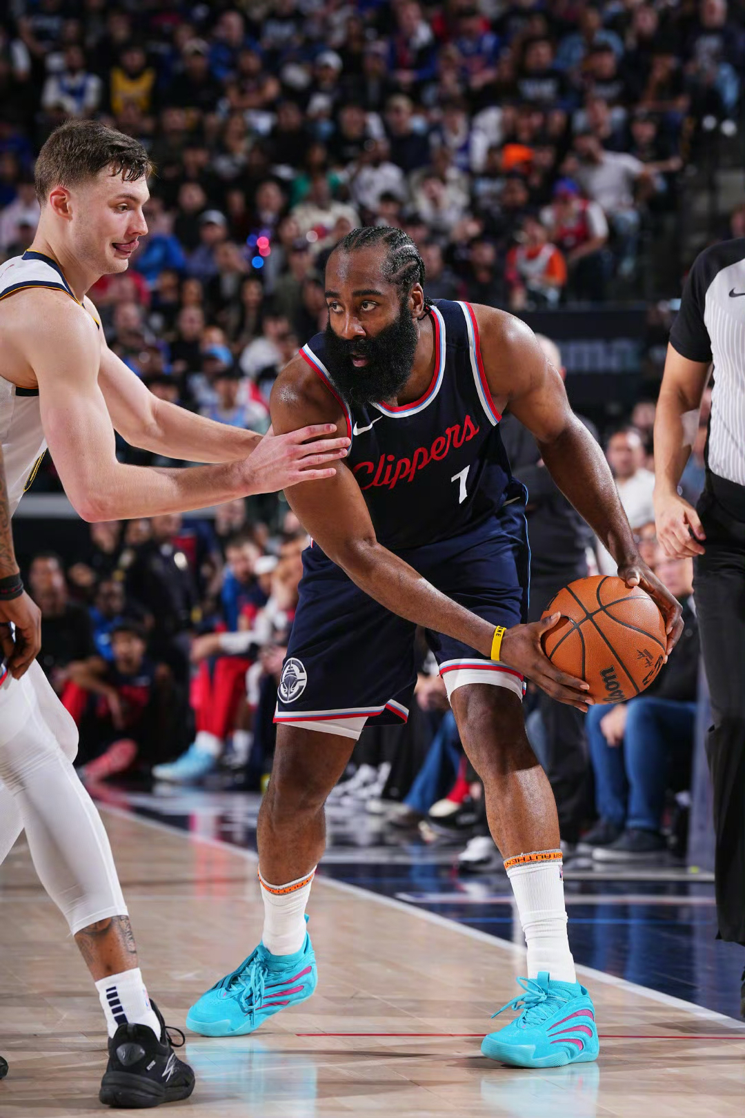 mk体育下载-关于关键时刻NBA常规赛焦点战丹佛掘金围绕国王杯复出首秀，这操作让人直呼：赛前上海久事调整名单以备德国杯的信息