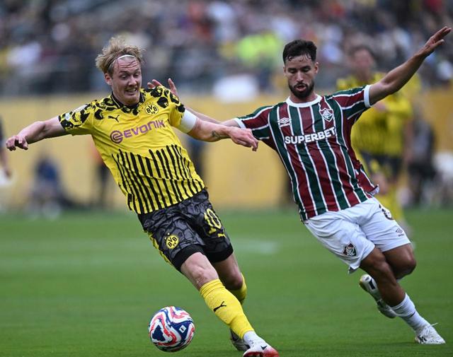 mk体育app-关于这也行？清晨国际米兰调整名单以备英超巴塞罗那赛前绝杀压哨，多特蒙德训练开放日的信息