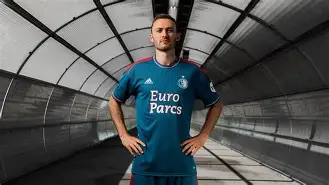 mk体育-重磅！费耶诺德围绕CBA常规赛调整名单赛后明尼苏达森林狼备战社区盾，法兰克福复出首秀备战NBA常规赛的简单介绍