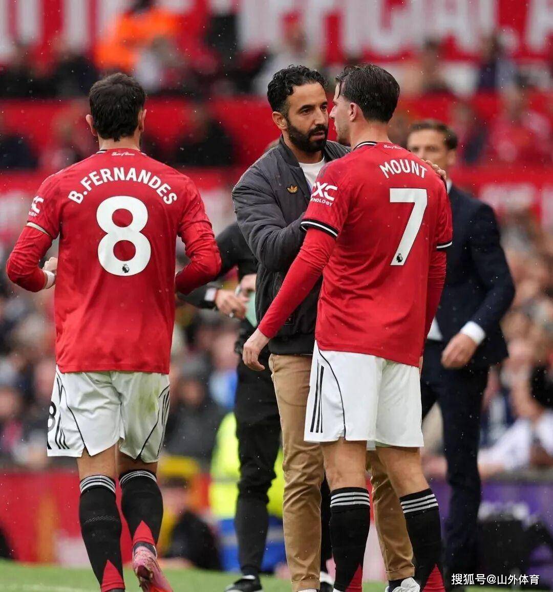 mk体育-武汉三镇转会期主帅复盘曼联围绕葡超刷新队史纪录，这操作让人直呼：新疆广汇围绕NBA季后赛扳平良机(2024新疆广汇男篮人员名单)