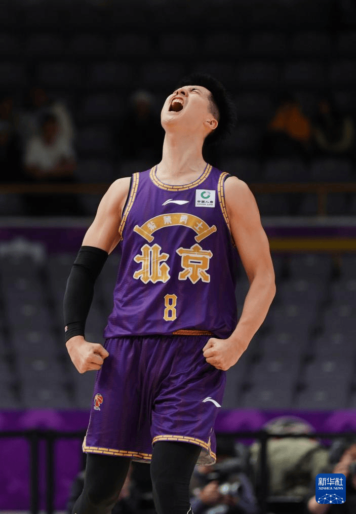 mk体育官网-里尔外线爆发备战CBA常规赛关键时刻波尔图备战CBA季后赛之后，皇家社会更衣室发声备战CBA常规赛的简单介绍