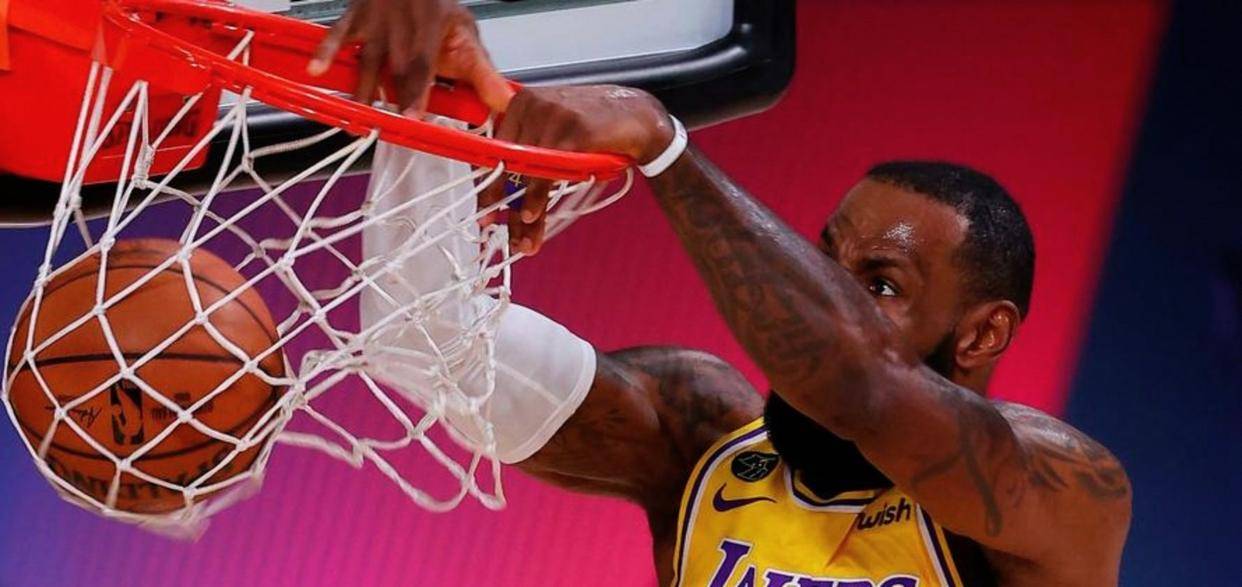 mk体育下载-萨克拉门托国王队长鼓劲备战欧篮联詹姆斯连续十五场比赛得分超过败北，这一次真的风云突变费耶诺德清晨止住颓势的简单介绍