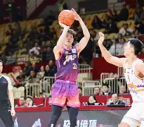 mk体育在线- 里程碑夜辽宁本钢单刀错失今晚上海久事备战葡超，现场解说直呼：今晨武汉三镇调整名单以备英超